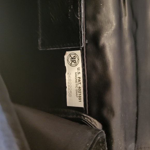 1950s Lord And Taylor black suede clutch bag - Picture 8 of 11